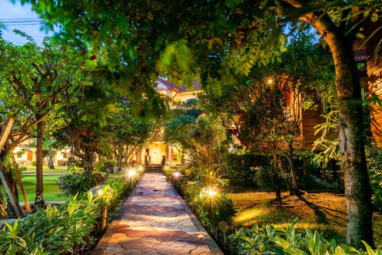 Pn Gold Resort Bangsaen Dış mekan fotoğraf