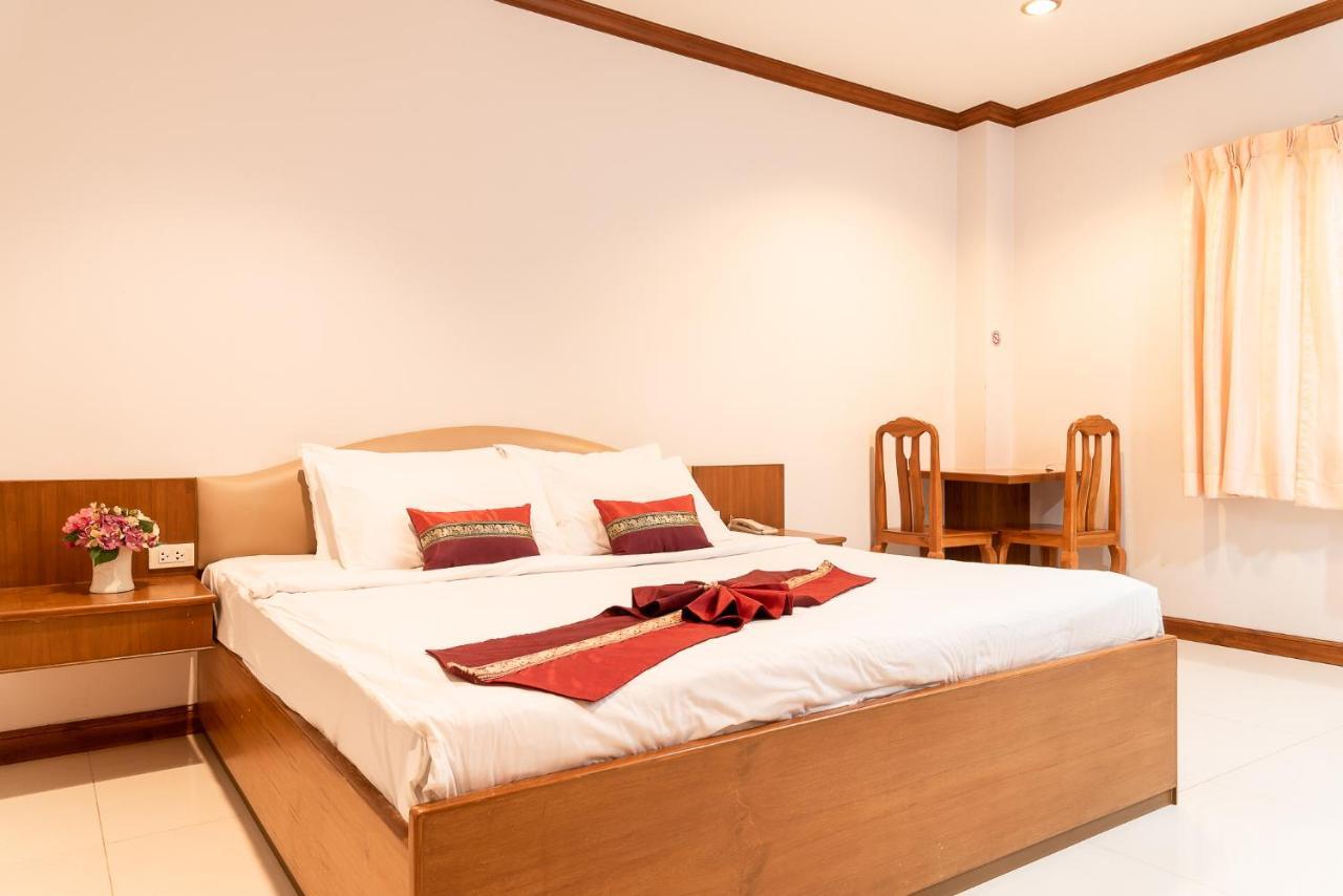 Pn Gold Resort Bangsaen Dış mekan fotoğraf
