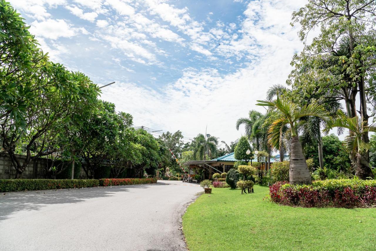 Pn Gold Resort Bangsaen Dış mekan fotoğraf