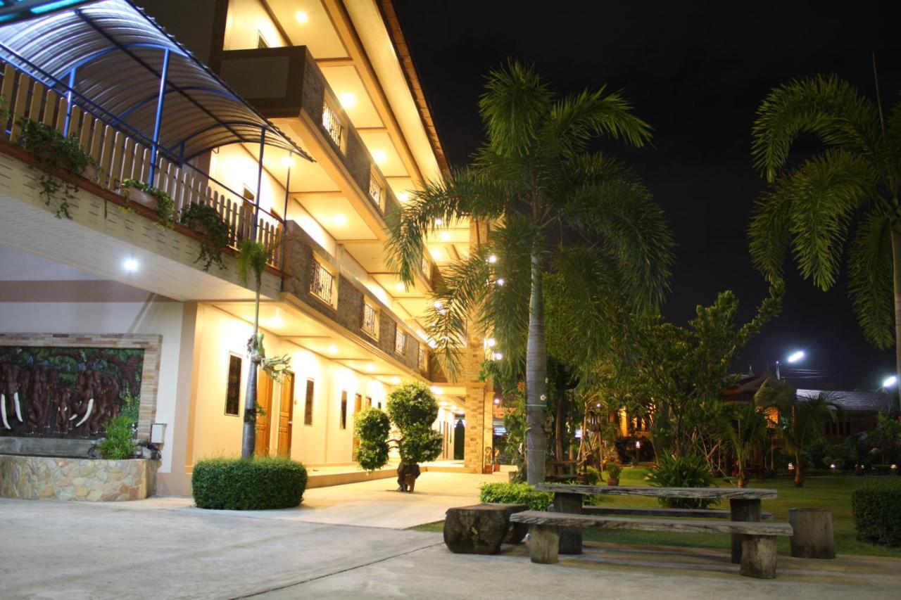 Pn Gold Resort Bangsaen Dış mekan fotoğraf