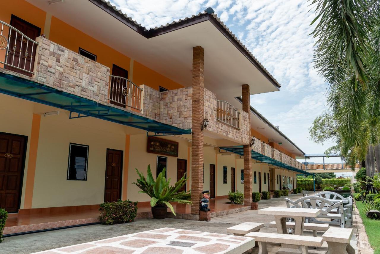 Pn Gold Resort Bangsaen Dış mekan fotoğraf
